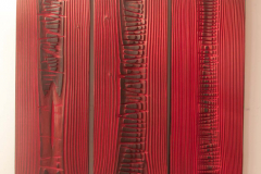 Triptyque rouge, bois sculpté, 2018